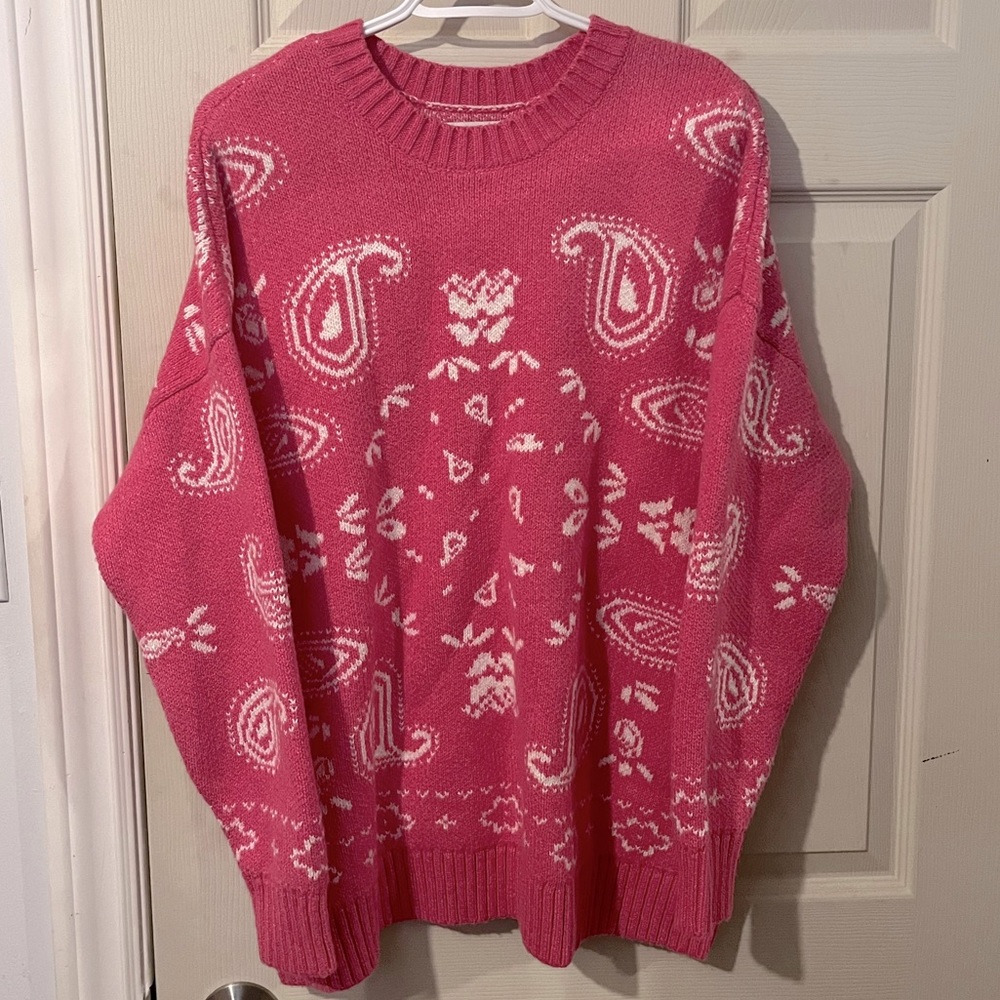 American Eagle knitted sweater/crewneck, pink and white, size small